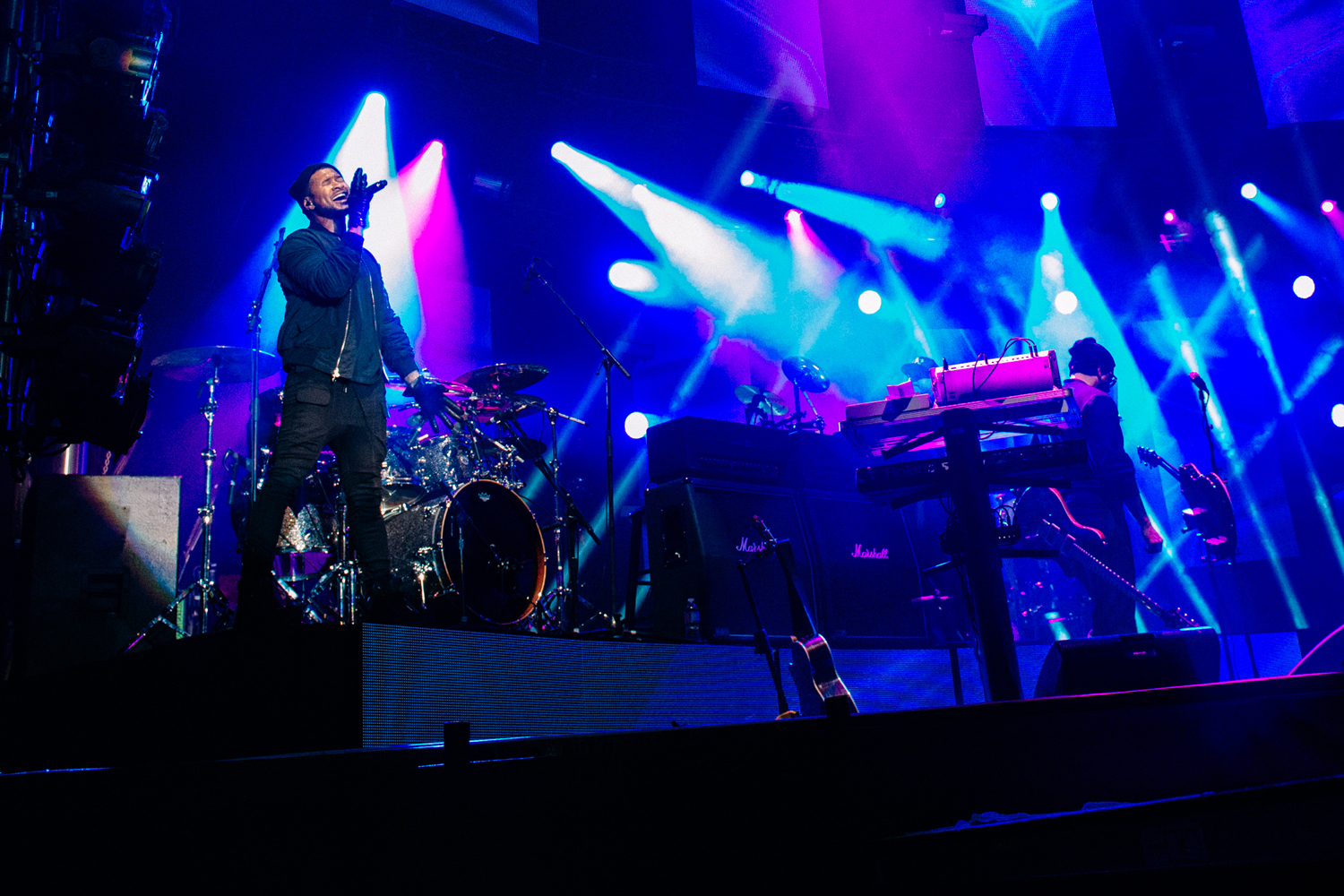 Usher Concert pic used in Event Producers brand development sales piece by Cerberus Agency, a full service marketing, advertising, and design firm in New Orleans.
